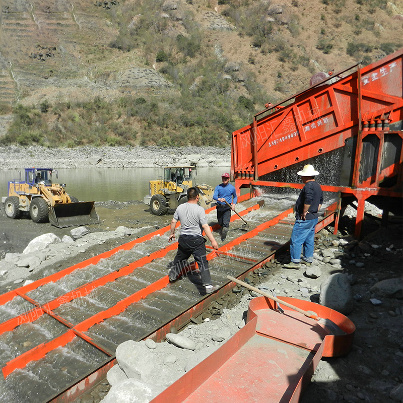 湖南振動(dòng)溜槽選金設(shè)備湖南挖沙選金設(shè)備長(zhǎng)沙淘金機(jī)械瀏陽(yáng)旱地選金設(shè)備湖南河床沙金設(shè)備