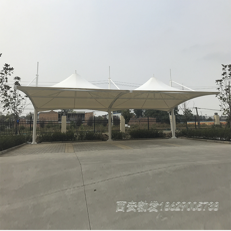 供應渭南張拉膜結(jié)構(gòu)車棚，*市場價，設計公司