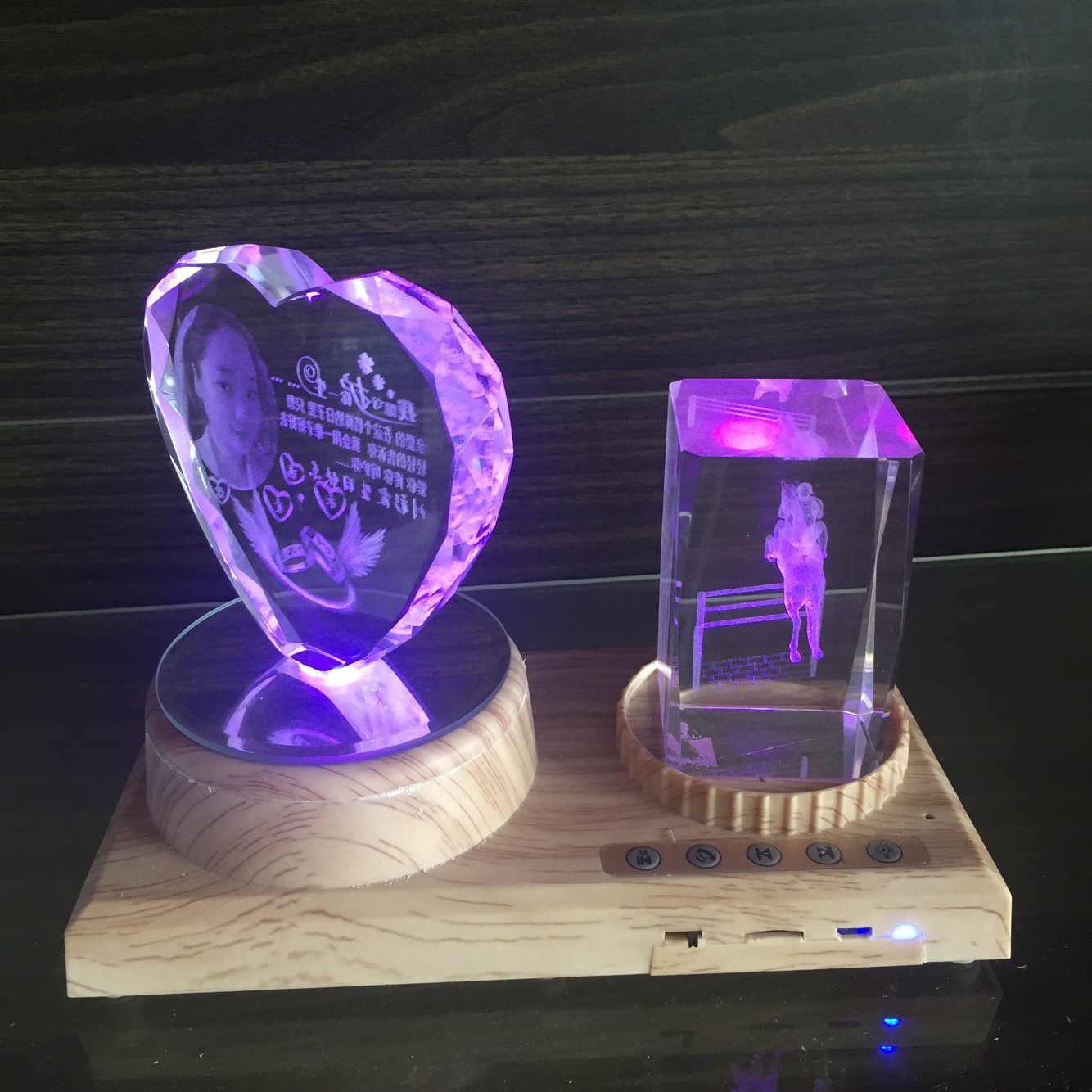 水晶激光內(nèi)雕方體工藝品擺件慶典商務(wù)禮品