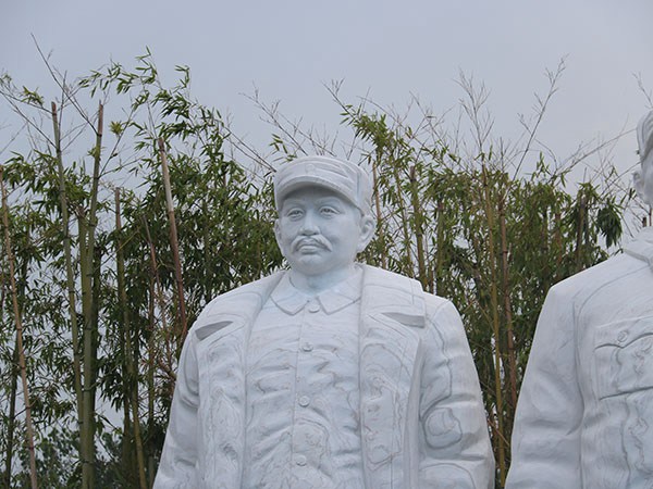 石雕名人雕塑加工廠  石雕名人雕塑廠家