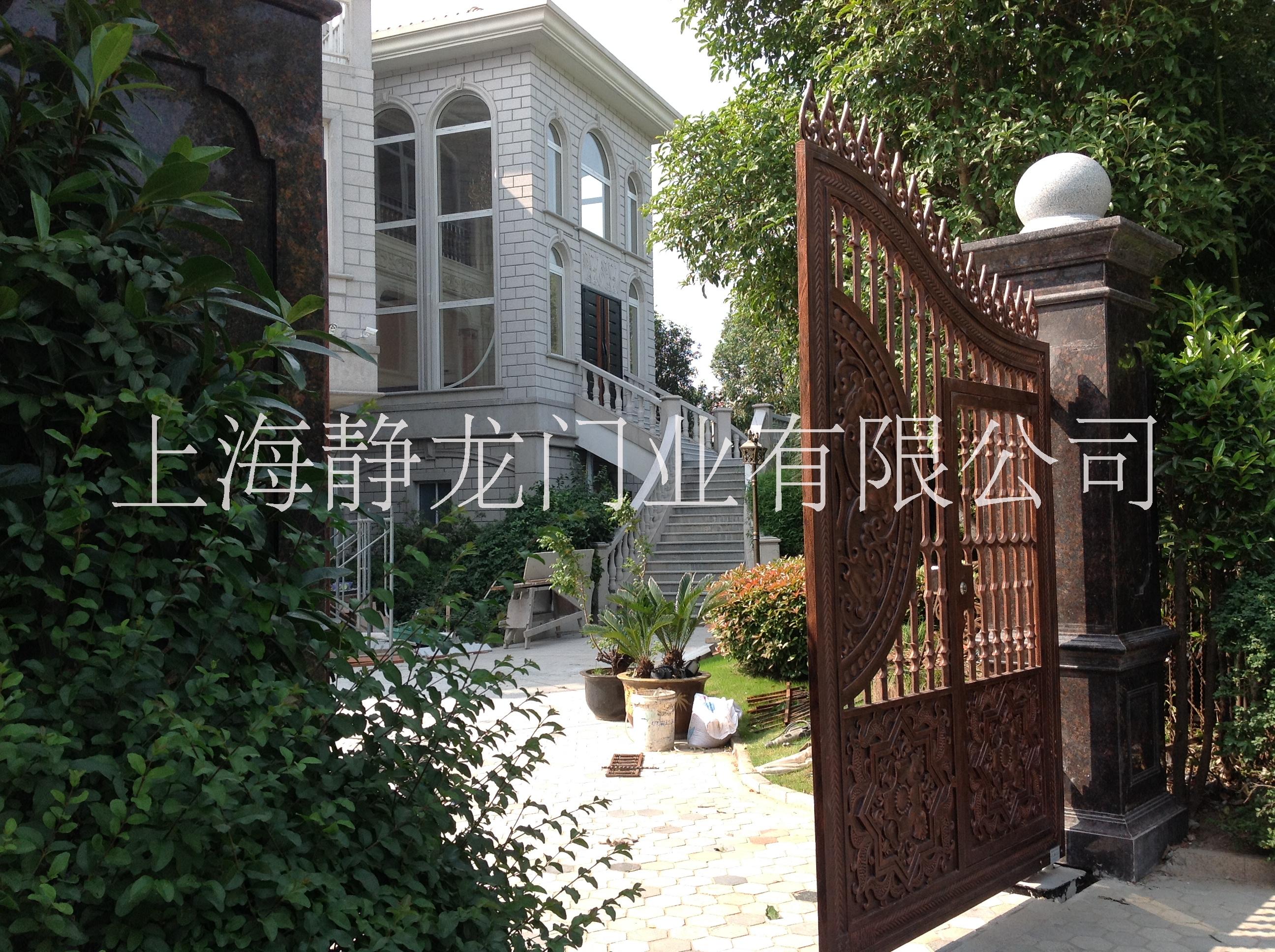 鑄鋁庭院大門|鑄鋁大門