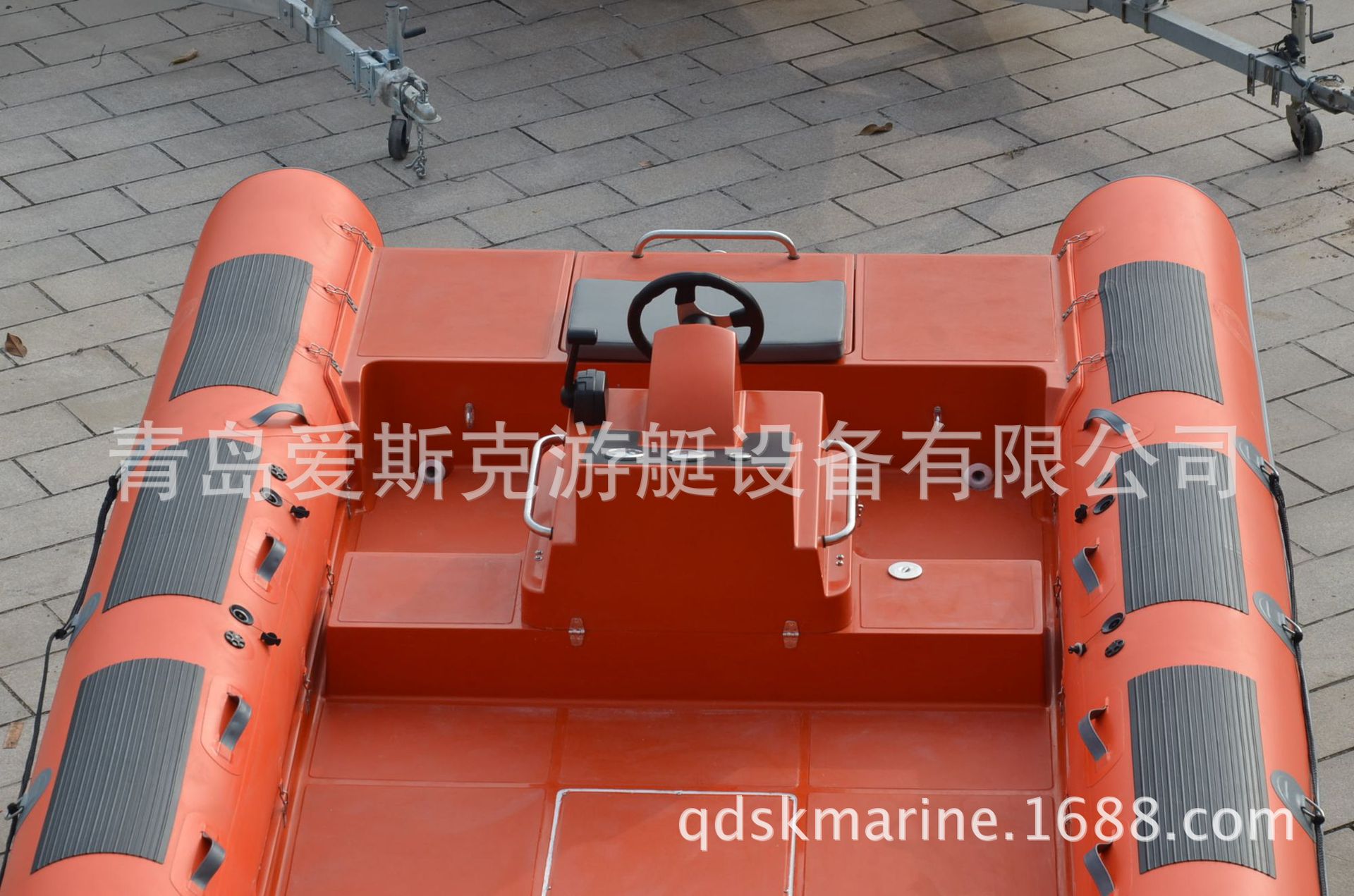 玻璃鋼釣魚艇 7米 噴泵艇 噴泵發(fā)動機(jī)抗洪搶險快艇