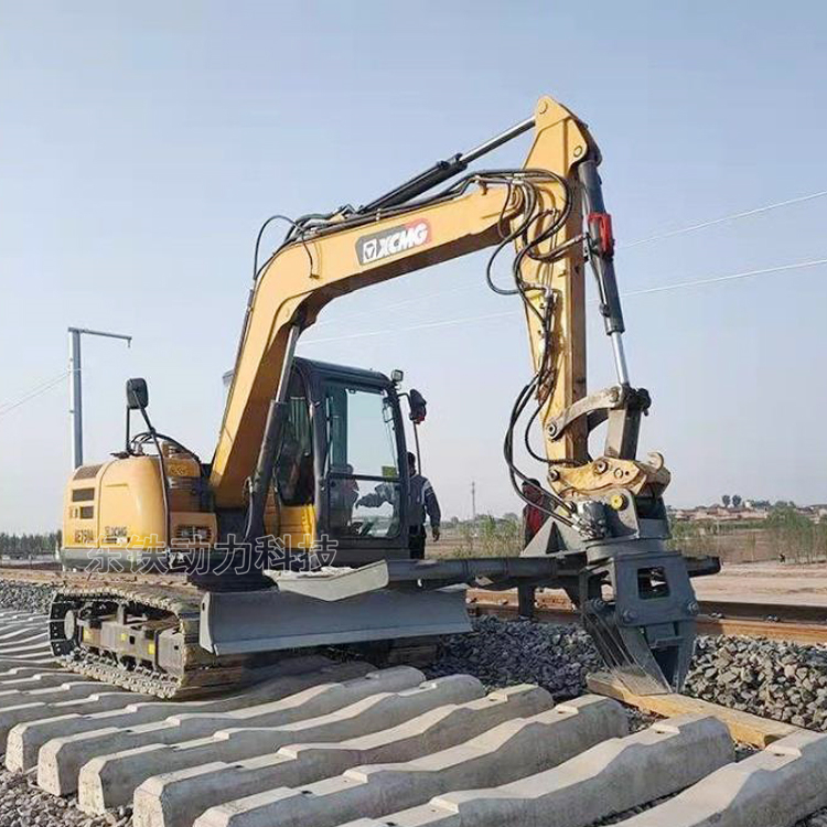 公路鐵路兩用車 換枕木機(jī)挖掘機(jī)改裝 鉤機(jī)改裝軌枕更換裝置
