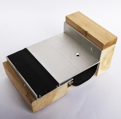 江蘇地面變形縫廠家，價(jià)格，多少錢(qián)【常熟市沙家浜鎮(zhèn)順楓工程材料廠】