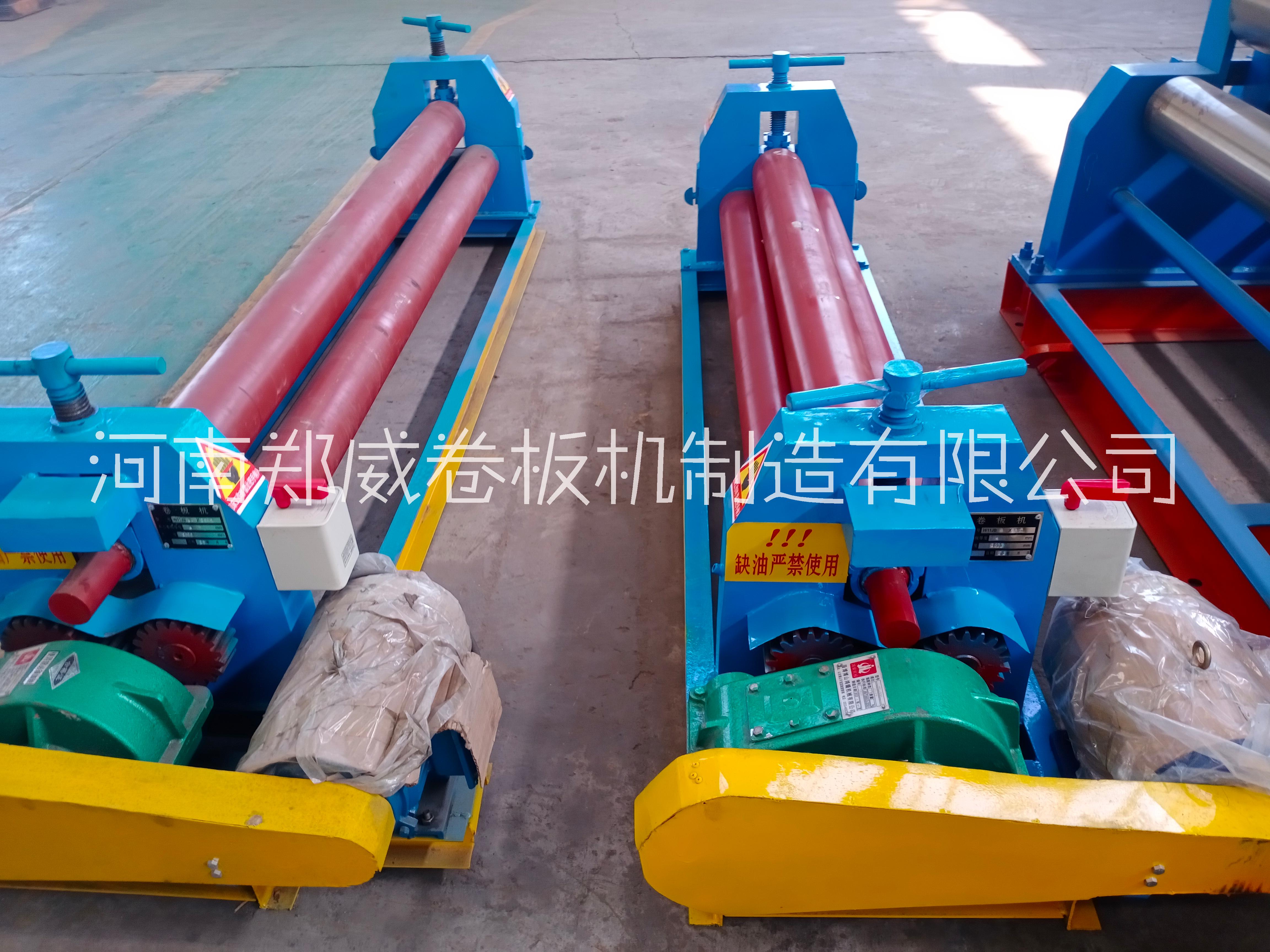 4mm卷板機(jī)適合卷小直徑圓筒，鄭州薄板卷圓機(jī)生產(chǎn)廠-鄭威 4mm卷板機(jī)生產(chǎn)