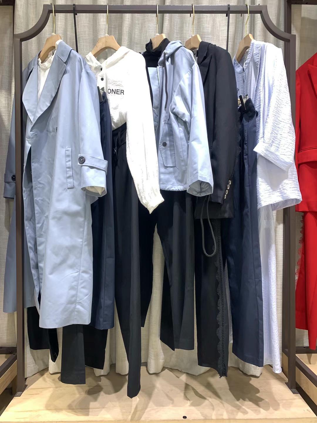 深圳品牌【圖拉】2022春裝高 端女裝批發(fā)拿貨 春款女裝尾貨貨源批發(fā)