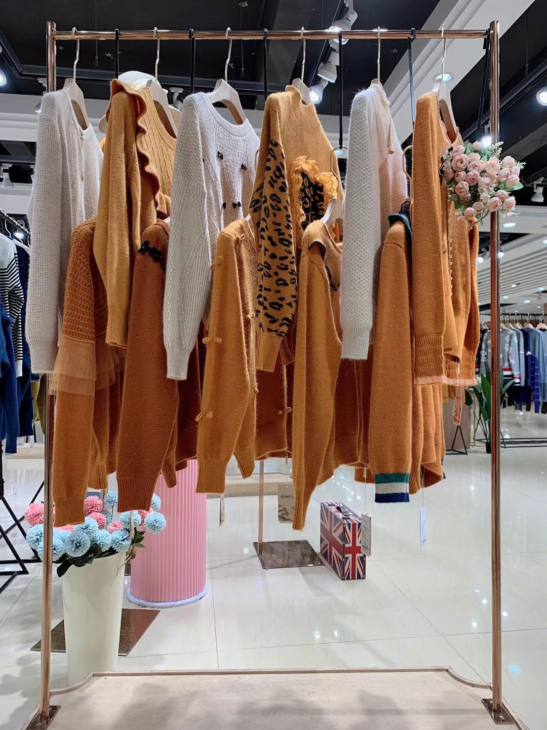 意大利時尚品牌古丘谷兒2022夏品牌折扣女裝尾貨實體進貨渠道