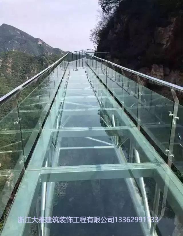 深圳玻璃景觀設(shè)計(jì)-玻璃景觀設(shè)計(jì)報(bào)價(jià)-玻璃景觀安裝公司熱線電話 玻璃景觀棧道