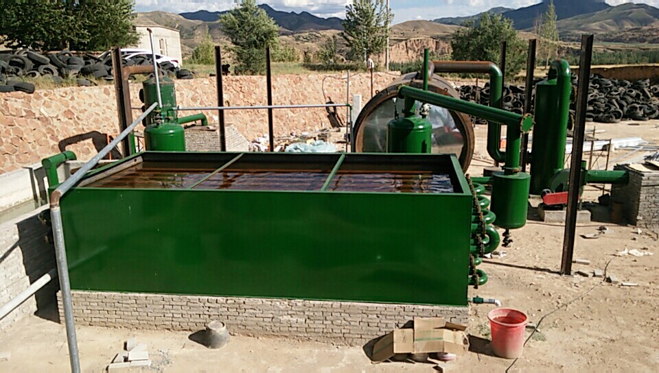 15噸環(huán)保廢輪胎煉油設(shè)備