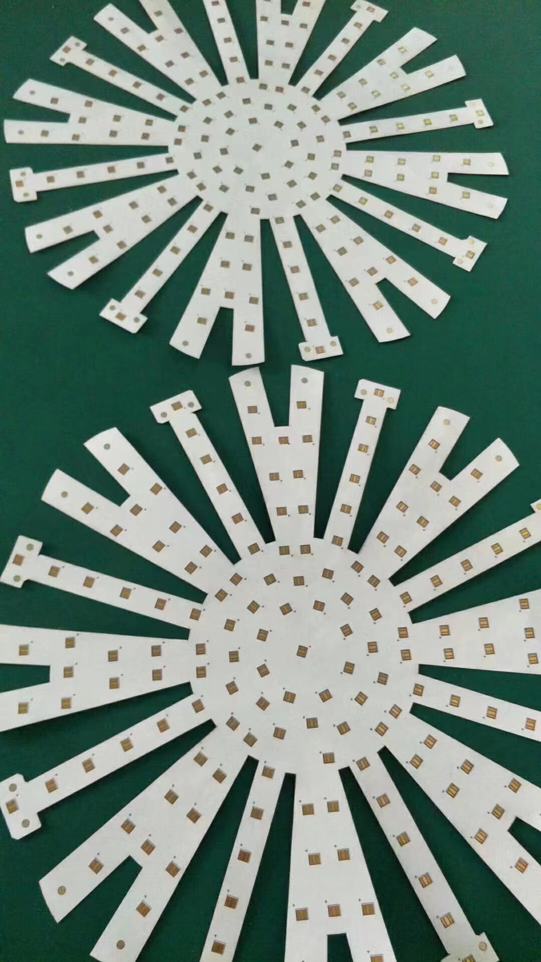 柔性車燈led線路板-供應(yīng)商價(jià)格定制方案 廣州柔性車燈led線路板廠家