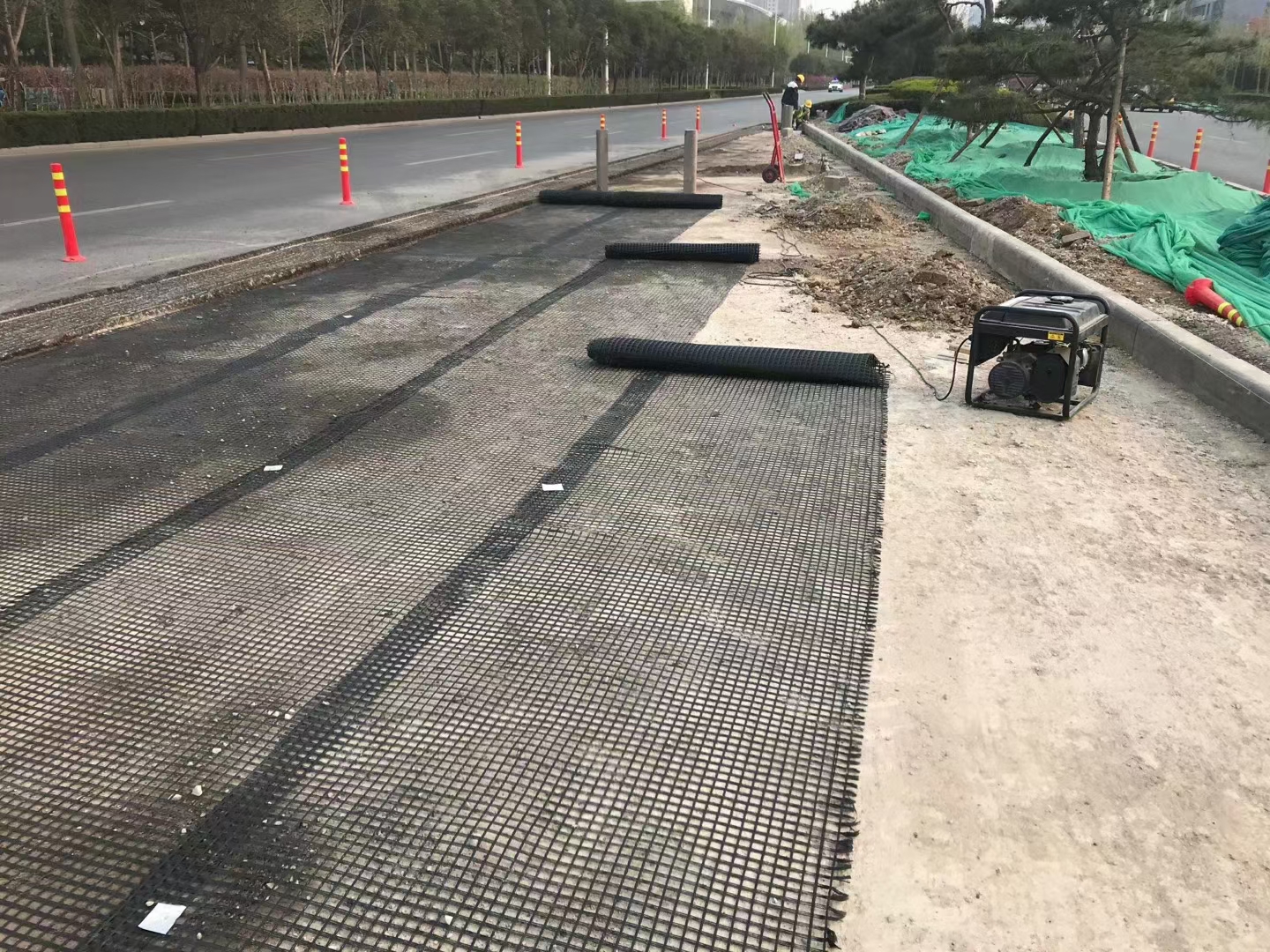 四經(jīng)四緯玻纖格柵 高速公路路面施工