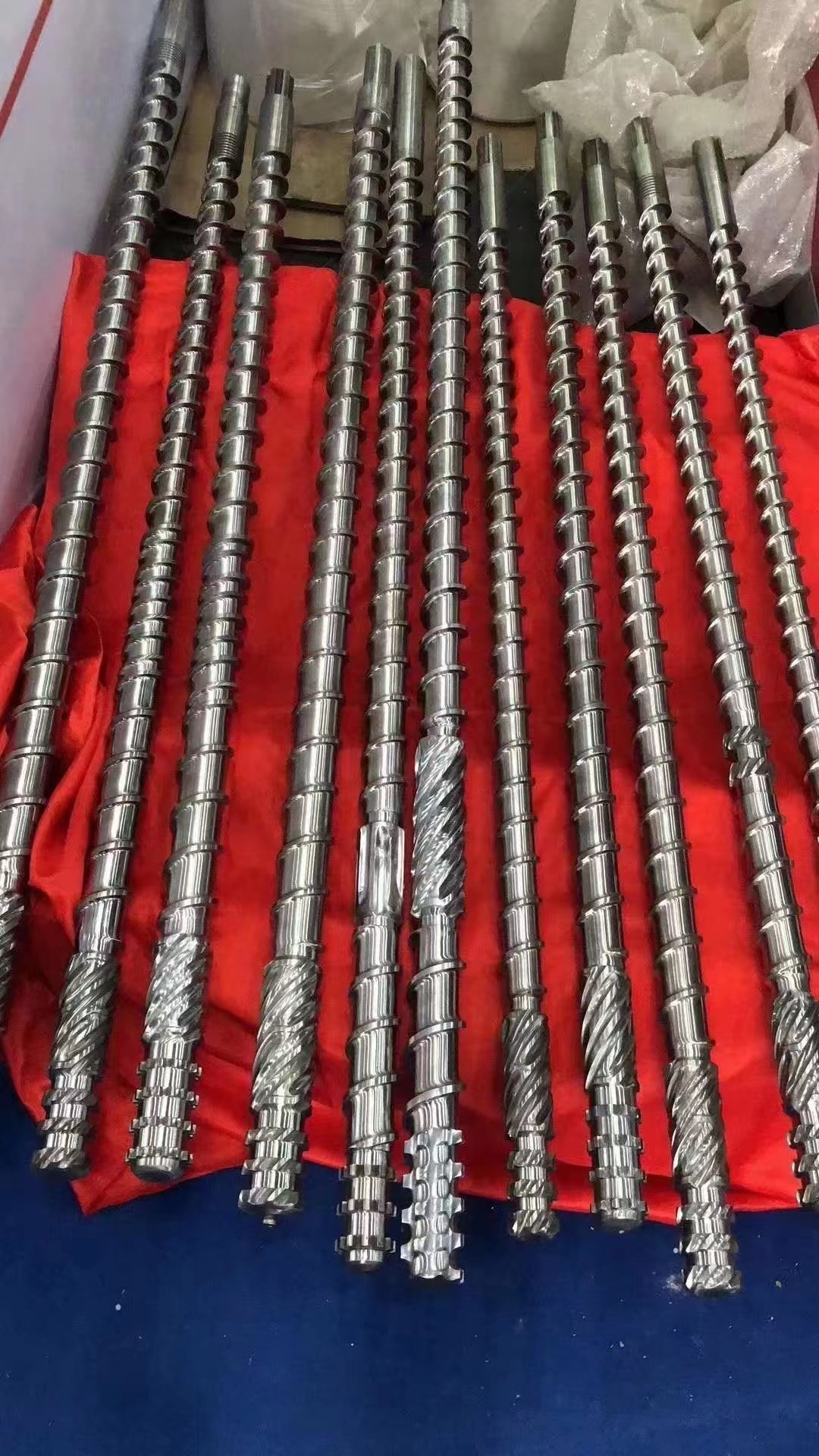 浙江擠出機(jī)螺桿機(jī)筒批發(fā)價(jià)格  浙江擠出機(jī)螺桿機(jī)筒供貨商