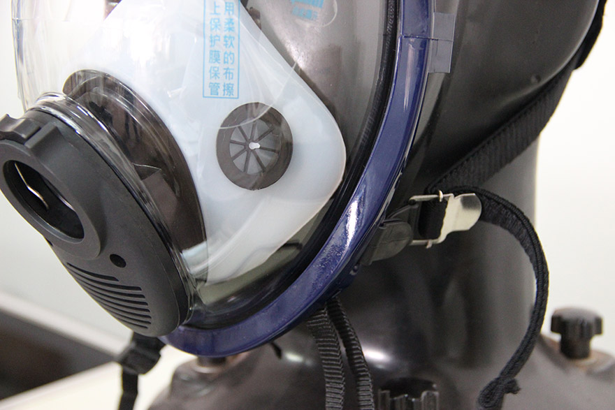 防毒面罩廠家，防毒面罩多少錢 ，供應(yīng)防毒面罩