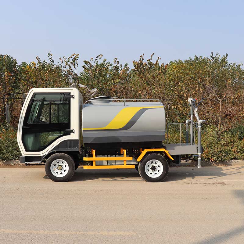 環(huán)衛(wèi)灑水車 純電動灑水車 公路灑水車