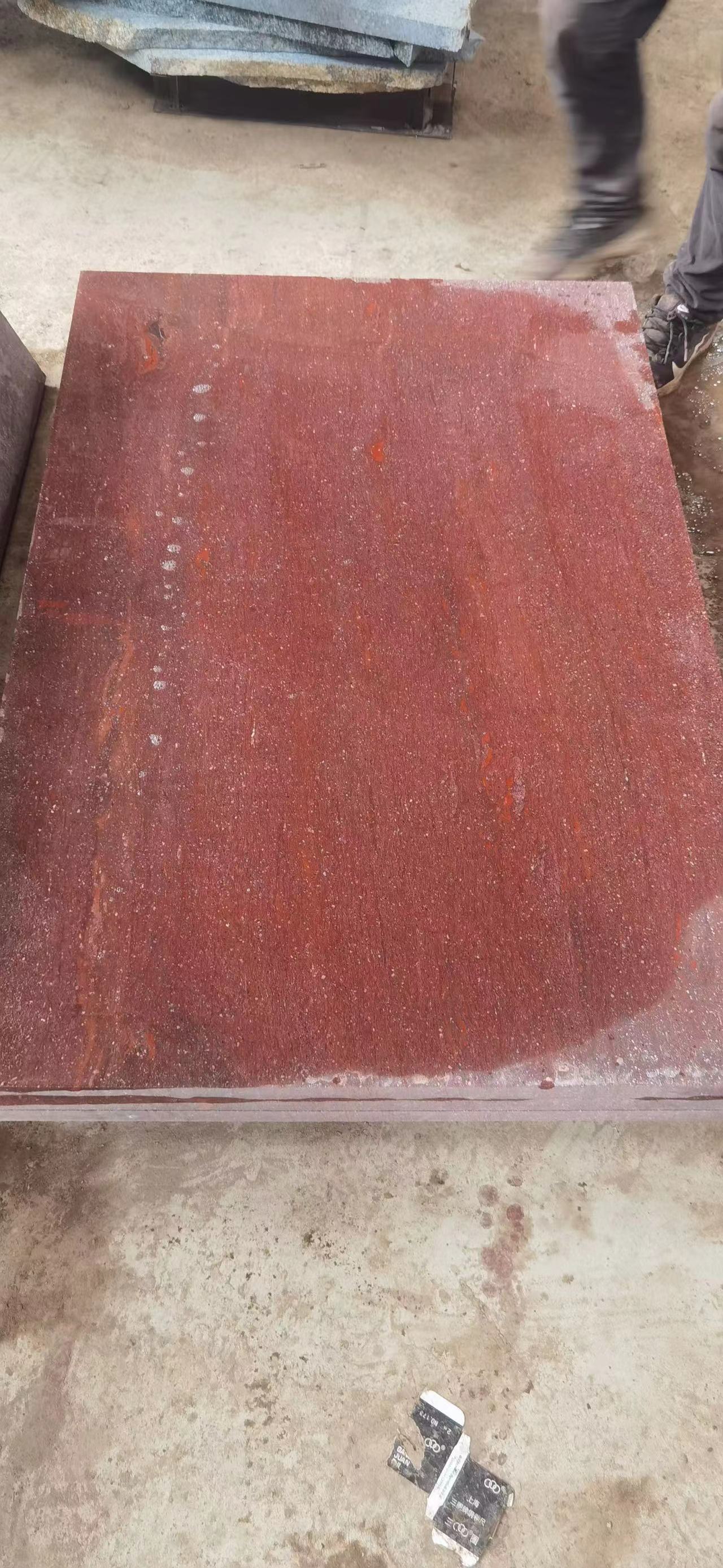 雞血紅石材哪家實(shí)惠 貴妃紅石材