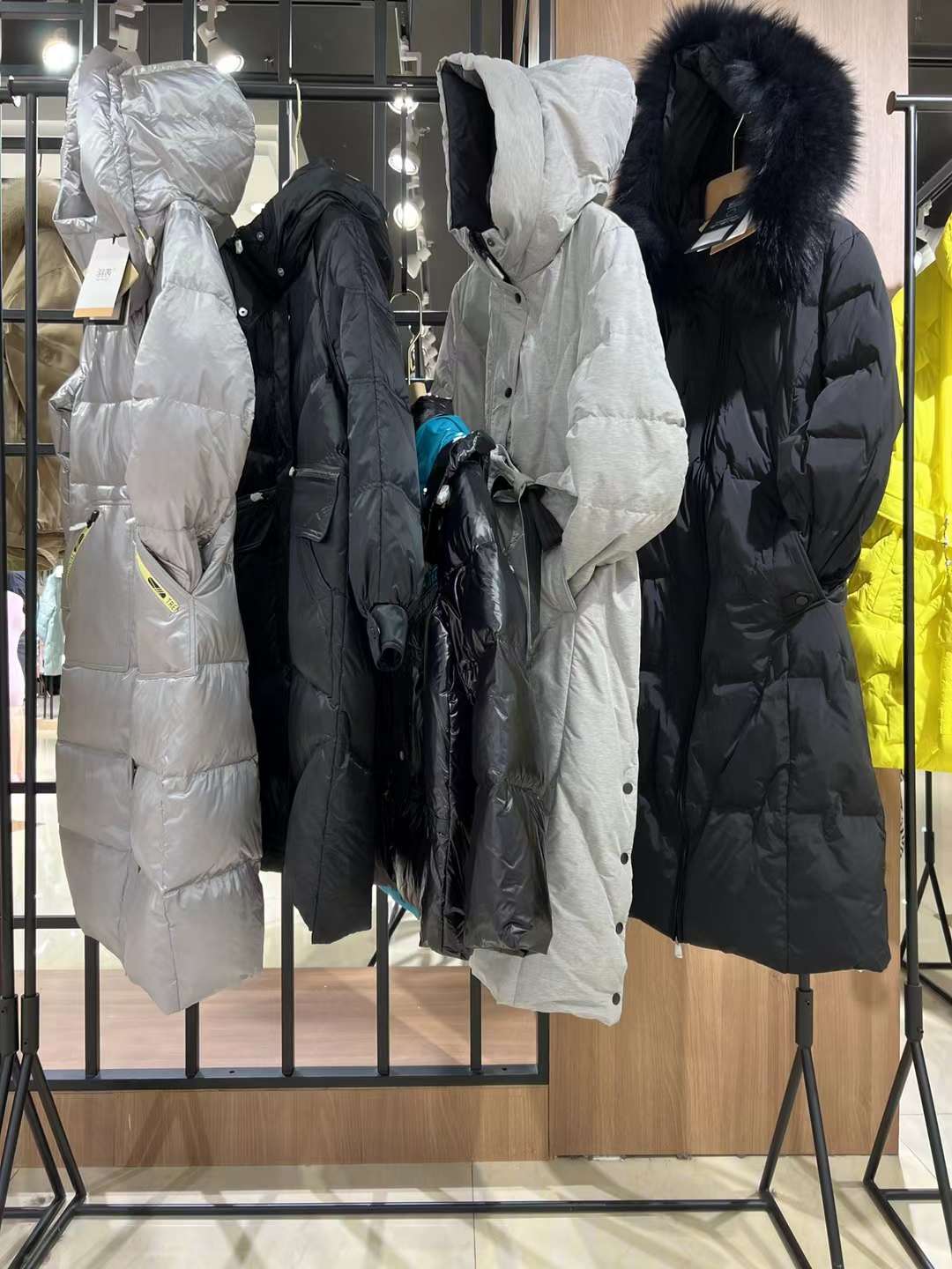 撤柜女裝 羽芮.捷克鵝絨服2022冬萬達撤柜一二線品牌女裝折扣庫存尾貨正 品清倉