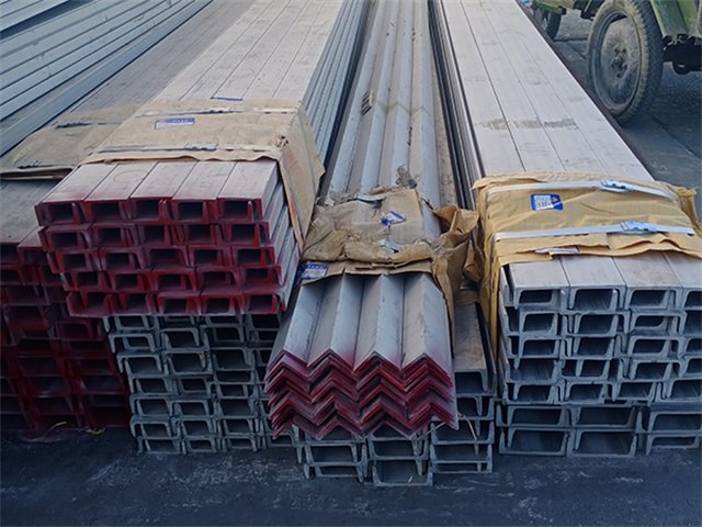 不銹鋼槽鋼哪里便宜  不銹鋼槽鋼批發(fā)價格