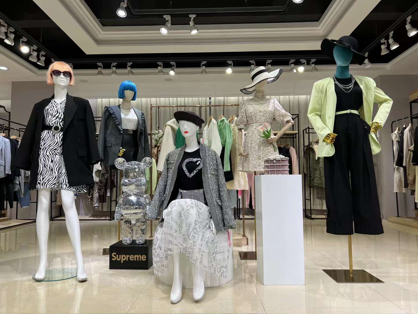 撤柜折扣女裝 寶貝瑪麗2022 夏品牌撤柜大 牌剪標(biāo)女裝正品清倉是真的嗎？