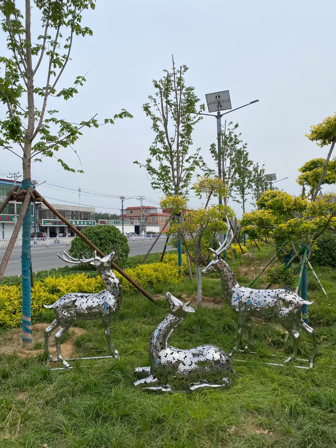 不銹鋼動物雕塑加工價格