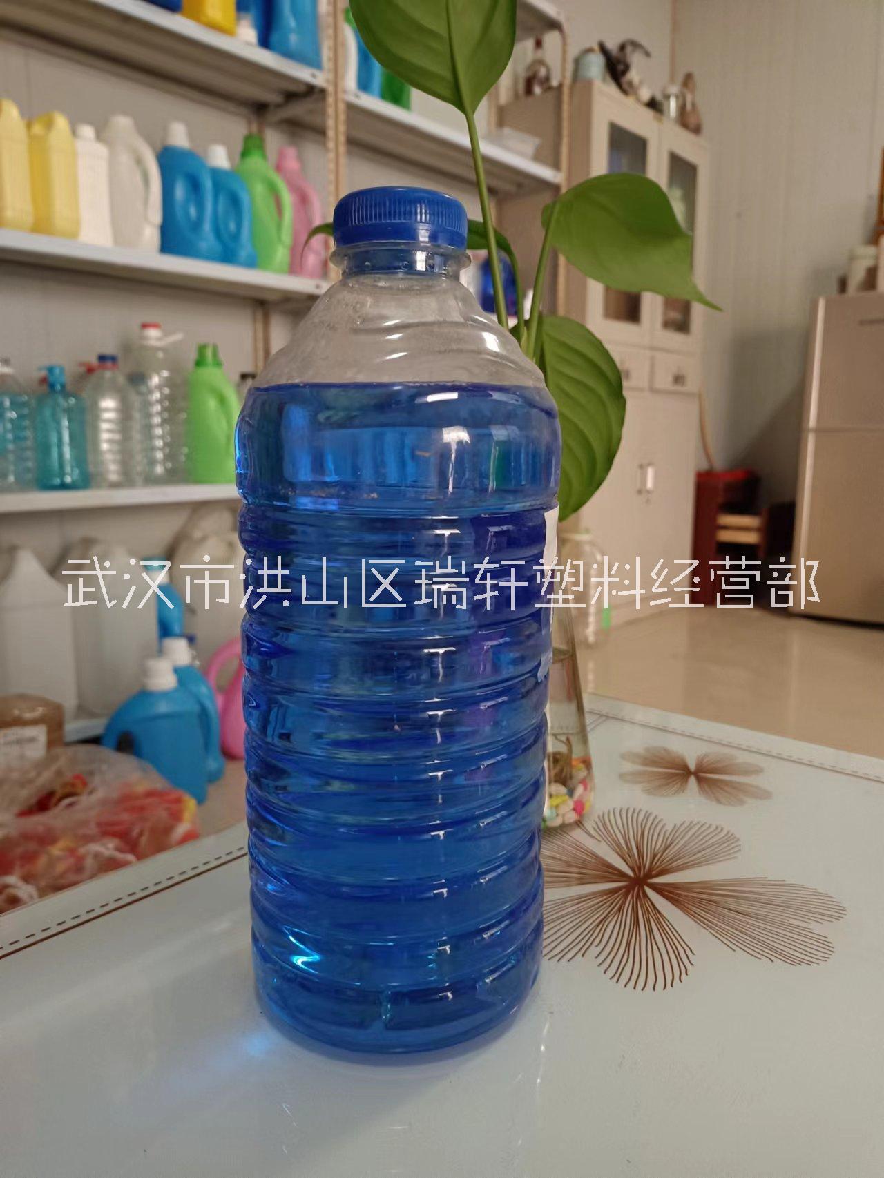 湖北武漢PE玻璃水瓶生產(chǎn)廠家哪里有 湖北武漢PE玻璃水瓶生產(chǎn)廠家