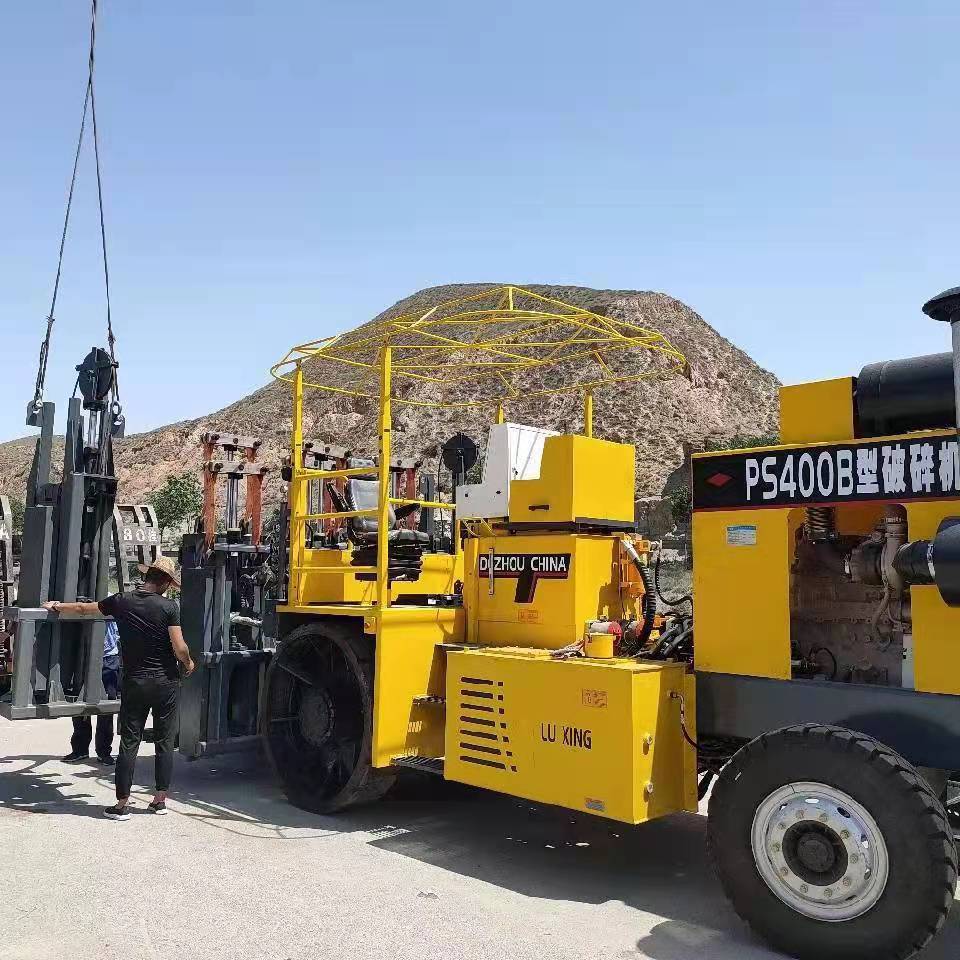 陜西西安水泥路多錘頭破碎機出租，西安水泥路多錘頭破碎機出租，寶雞水泥路多錘頭破碎機