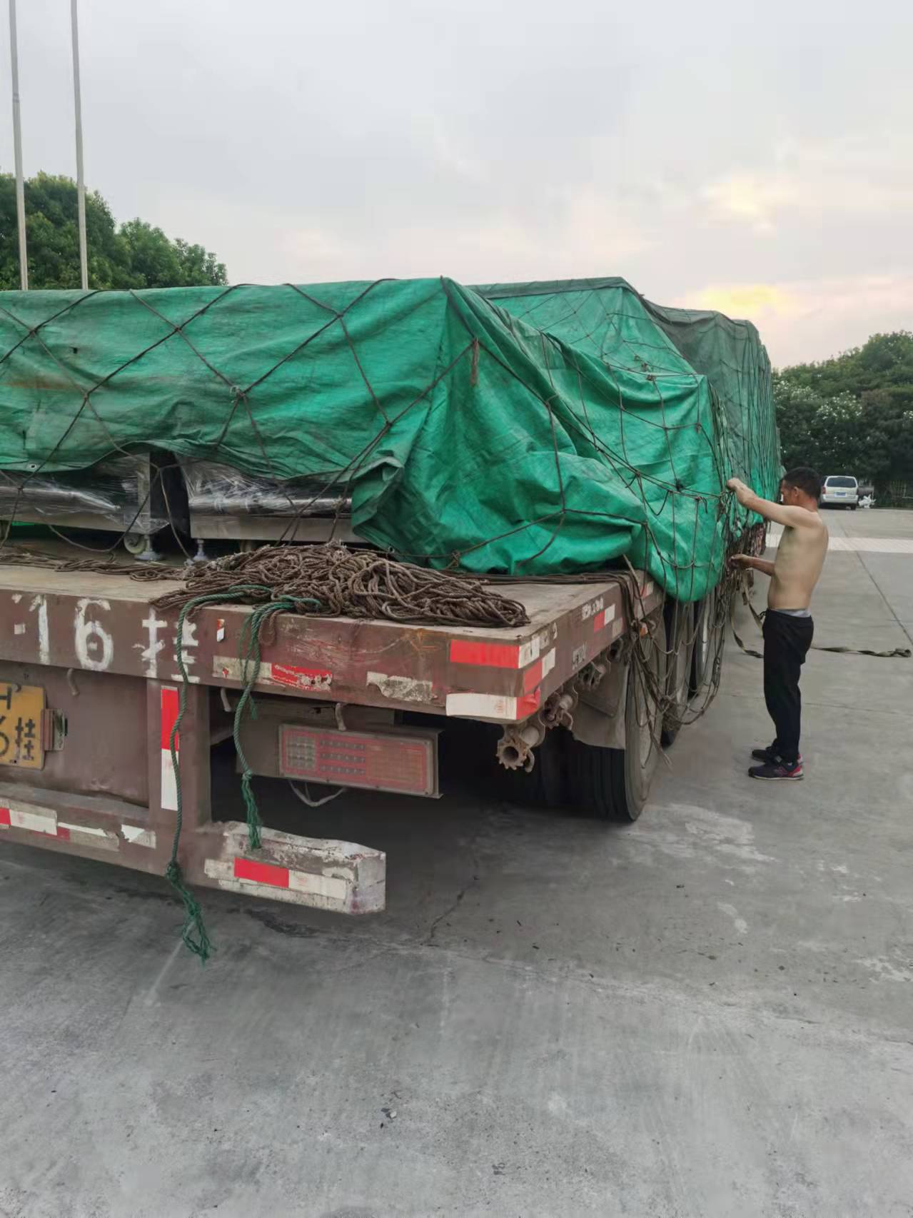 義烏到西安長(zhǎng)途整車專線 零擔(dān)物流 轎車托運(yùn) 大件貨運(yùn)全國  義烏往西安公路運(yùn)輸