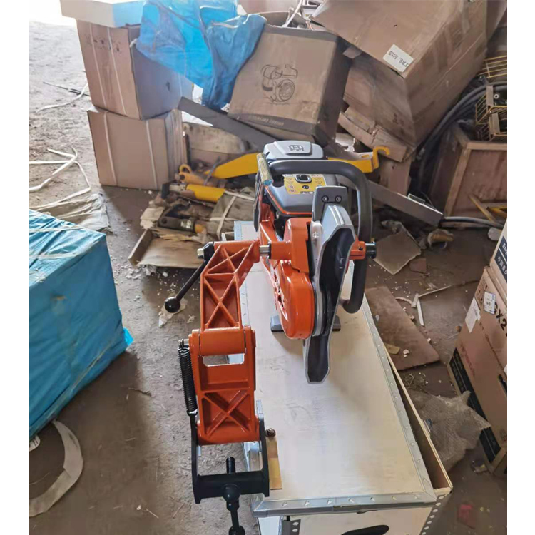 鐵路內燃鋼軌切軌機 K1270多功能鋸軌機