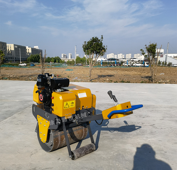 徐工振動(dòng)小型壓路機(jī)　手扶式單鋼輪壓路機(jī)　 壓實(shí)能力強(qiáng)