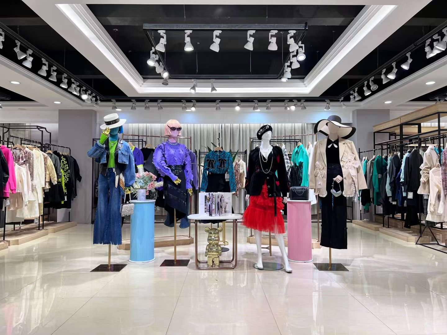 Darren&Gen t ry2023新款春品牌折扣女裝春季新款一 線大 牌庫(kù)存清倉(cāng)貨源