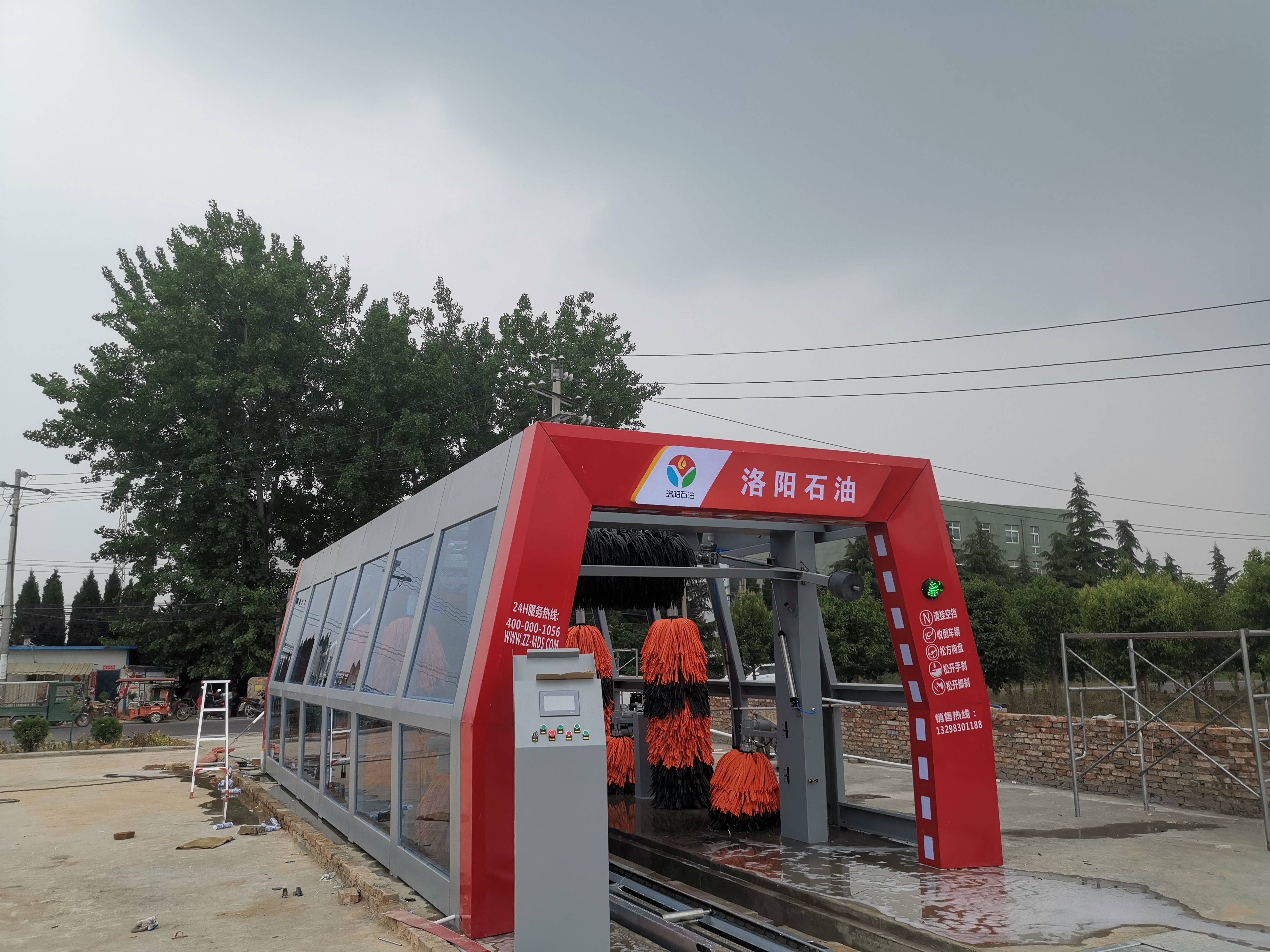 麥迪斯 自動(dòng)洗車(chē)機(jī)廠家 龍門(mén)洗車(chē)機(jī)價(jià)格 加油站洗車(chē)機(jī) 隧道式洗車(chē)機(jī)（超越款）