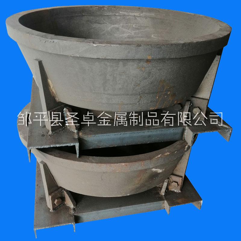 消失模鑄造圣卓電解鋁氧化鋁打灰機(jī)鋁灰分離機(jī)用搓灰鍋鋁渣箱 搓灰鍋鋁渣箱鋁渣鍋