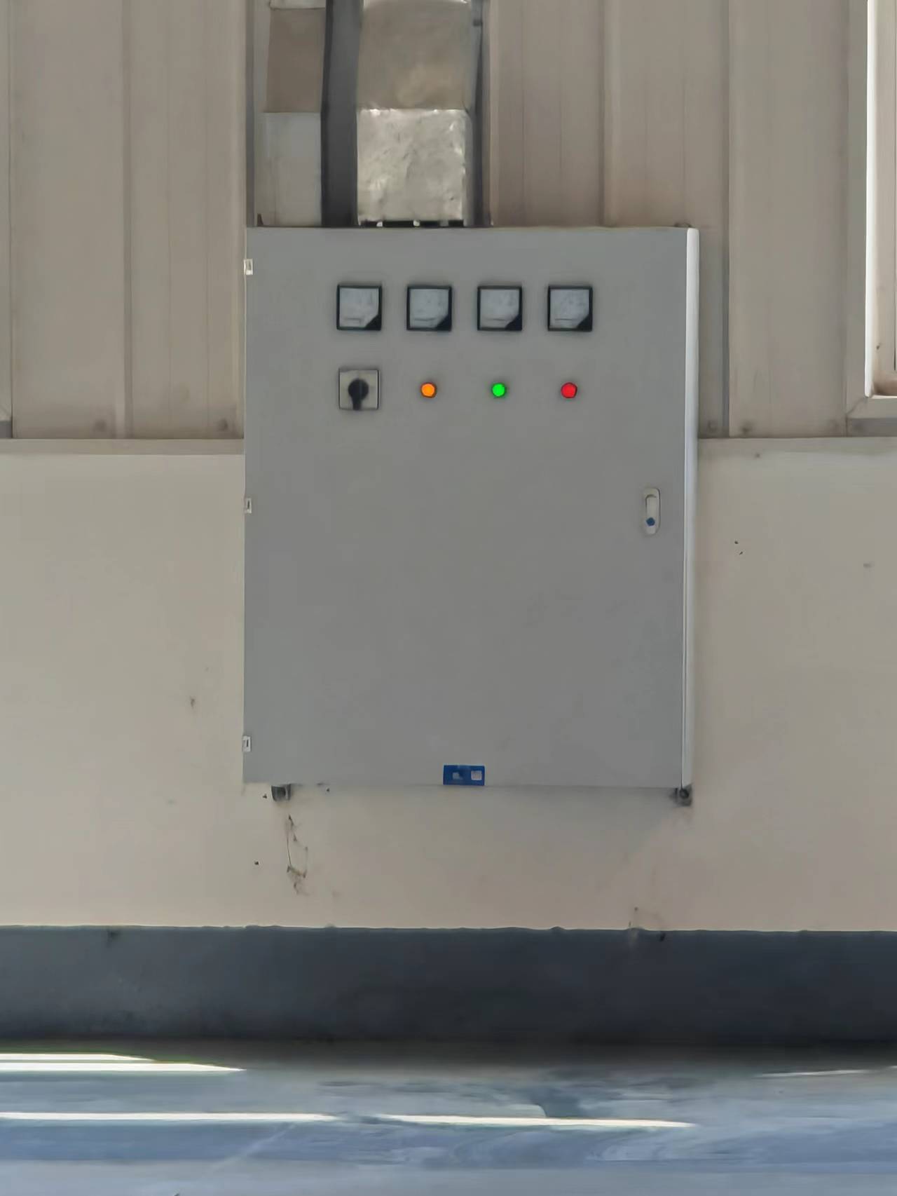 青島防爆配電箱安裝報價_哪家效率高_施工隊_聯(lián)系方式【青島匯城達建筑安裝工程有限公司】