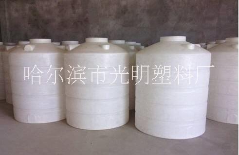 塑料儲罐特性