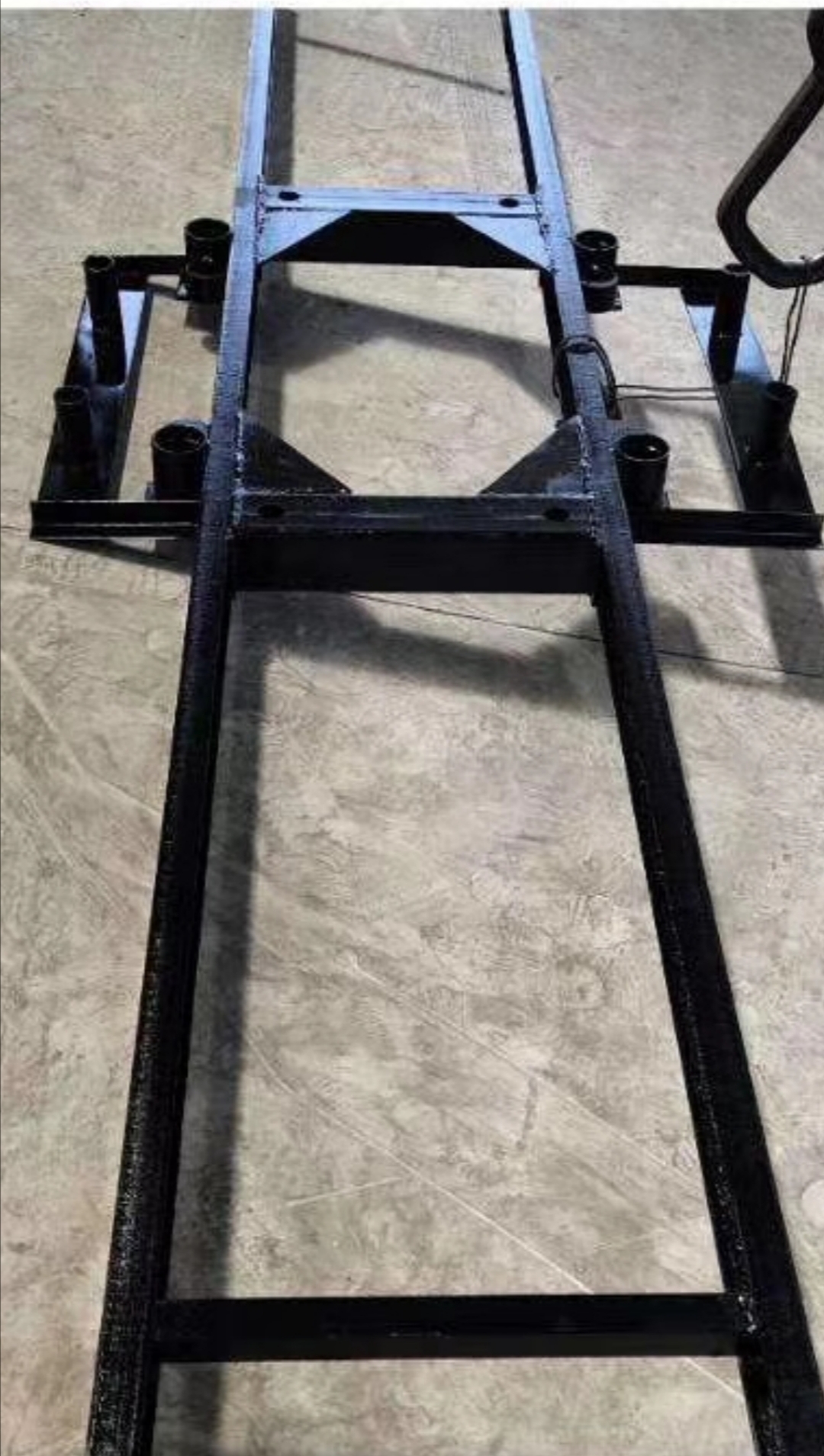 施工電梯配件 鑄鋼鐵板 管卡 卡扣 濟(jì)南恒義建筑機(jī)