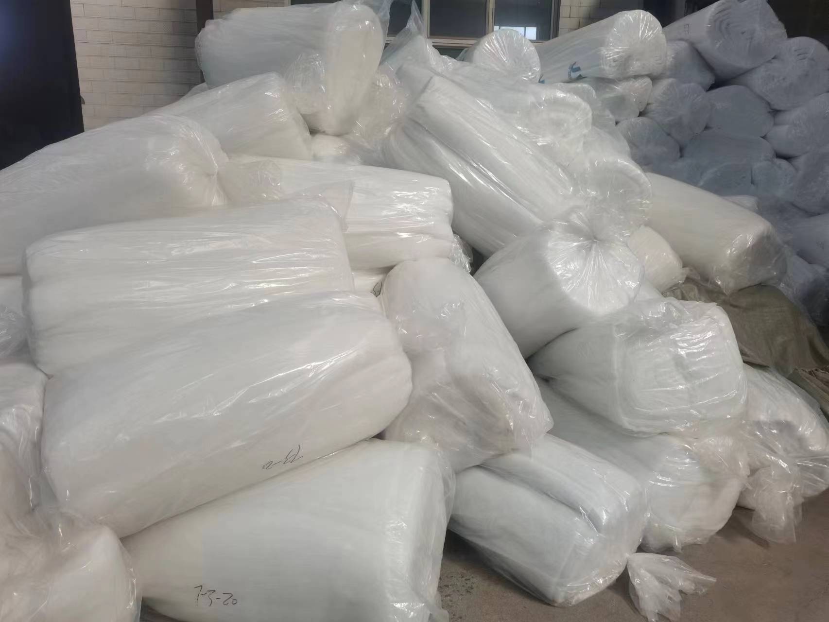 山東烤漆房*過濾棉價(jià)格 烤漆房地棉 烤漆房活性炭棉 玻璃絲棉全國發(fā)貨