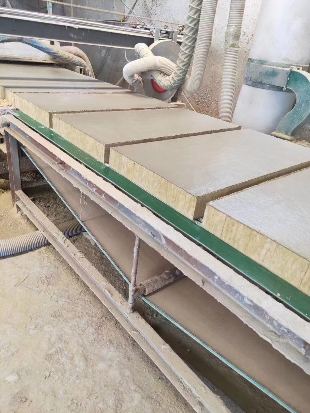 河北外墻一體板廠家，報價，批發(fā)【晉州市尚佳裝飾材料廠】