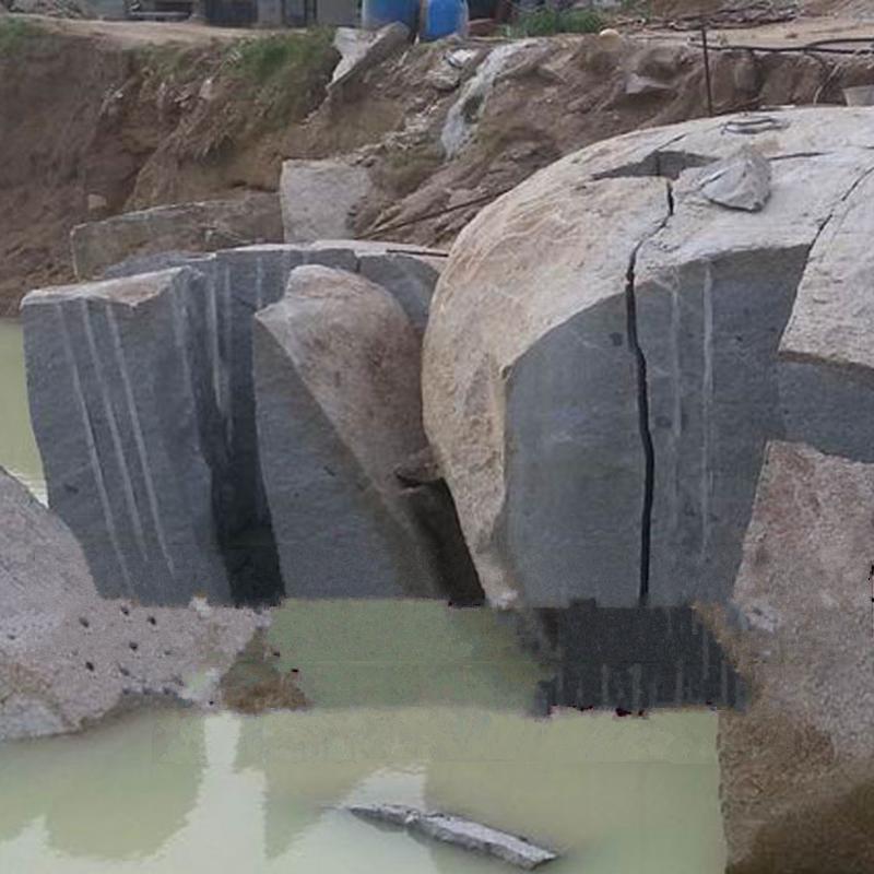 混凝土拆除破碎劑 水泥靜態(tài)破碎 礦山巖石靜態(tài)破碎劑