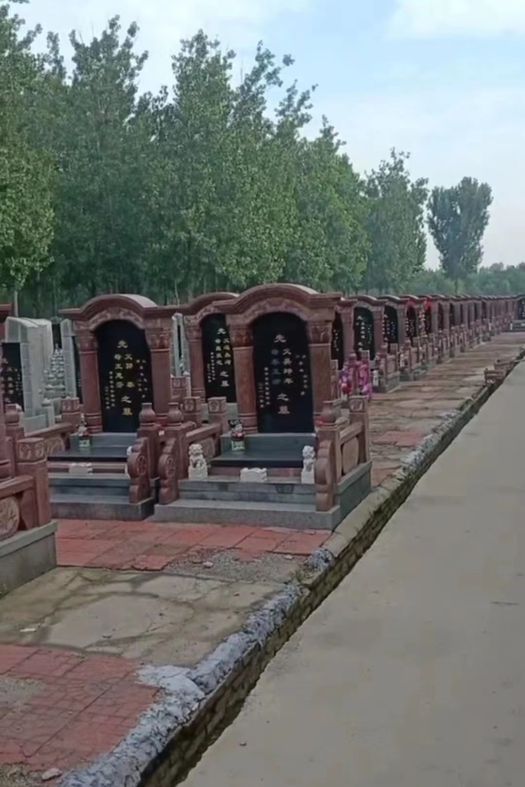 貴妃紅墓碑定制 貴妃紅墓碑