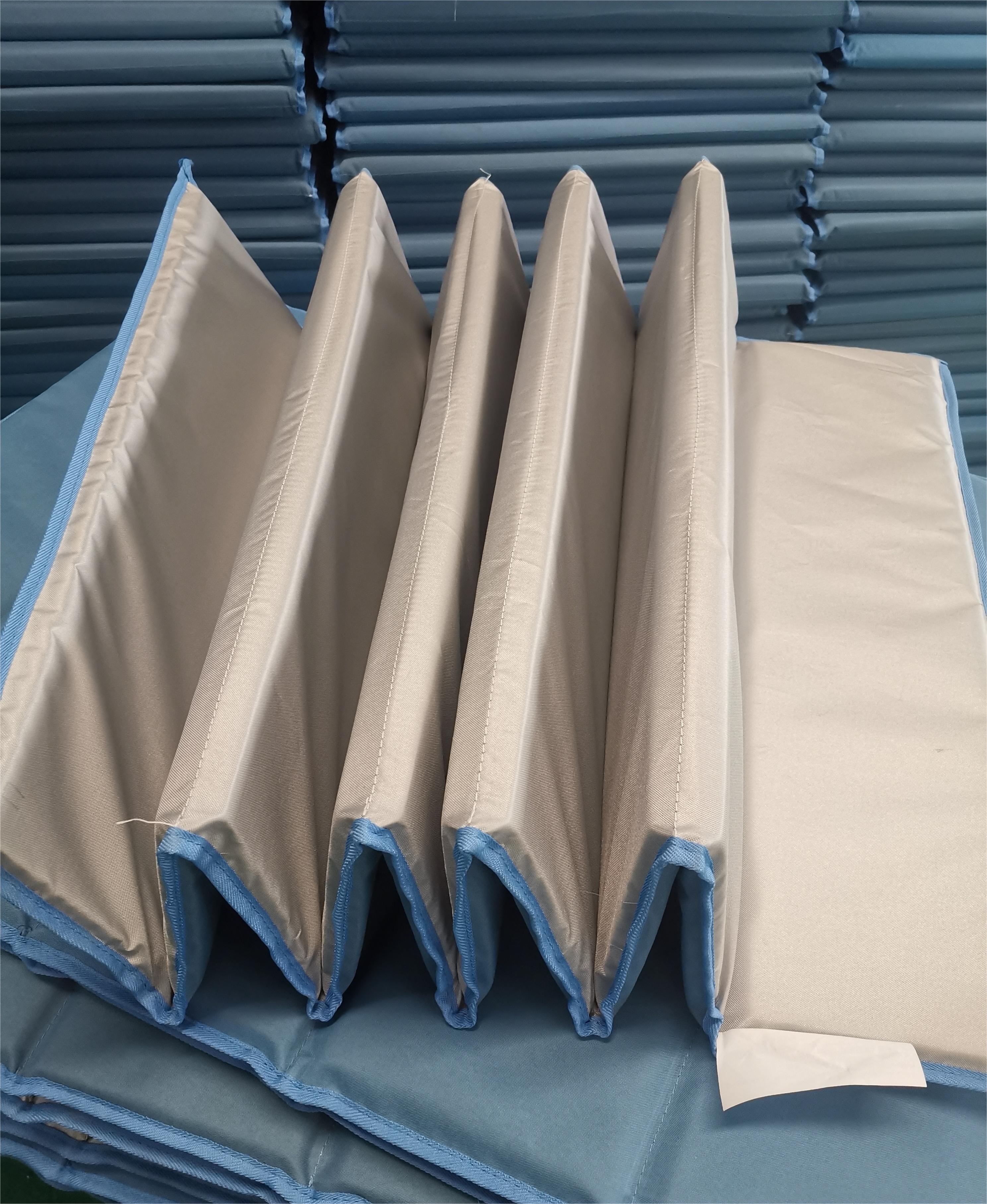 應(yīng)急救災(zāi)折疊防潮墊