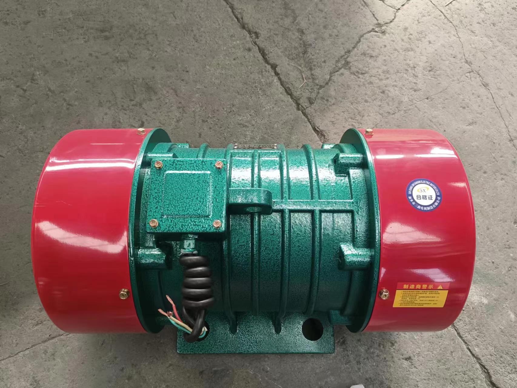 三相異步電機YZD-20-6激振力可調節(jié)1.5KW安裝尺寸310*170