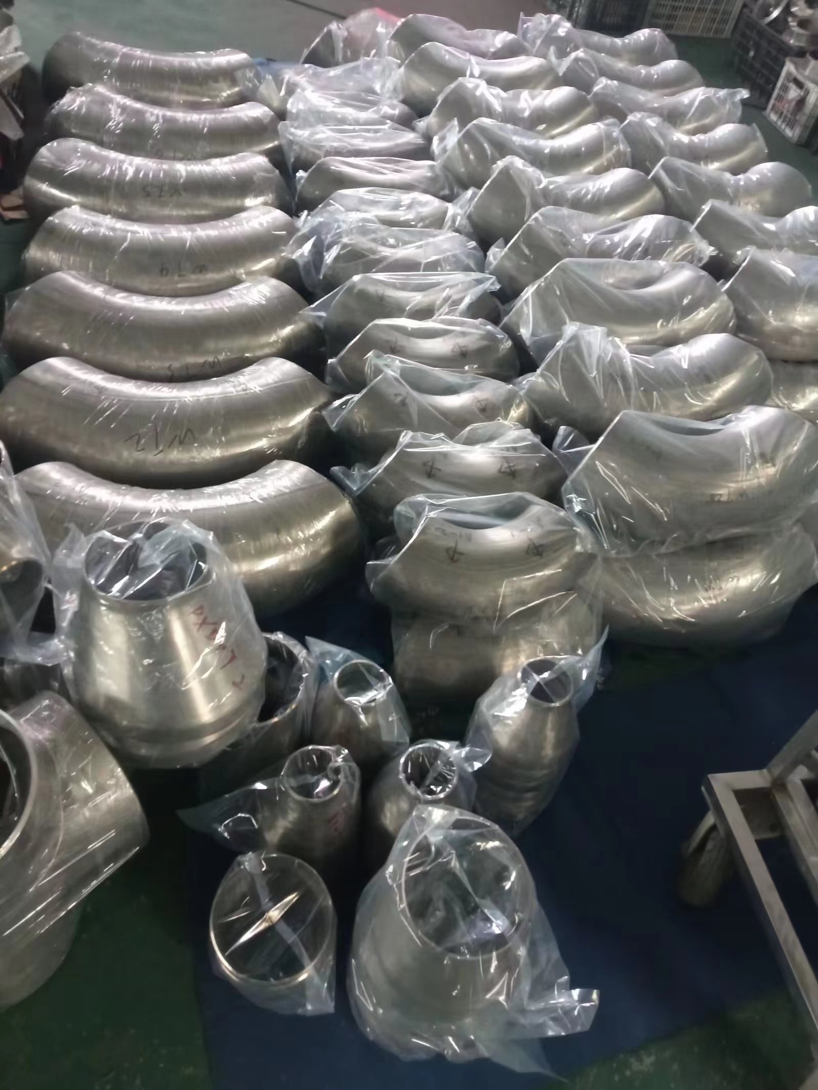 鈦管件現(xiàn)貨 3D鈦彎頭支持定制