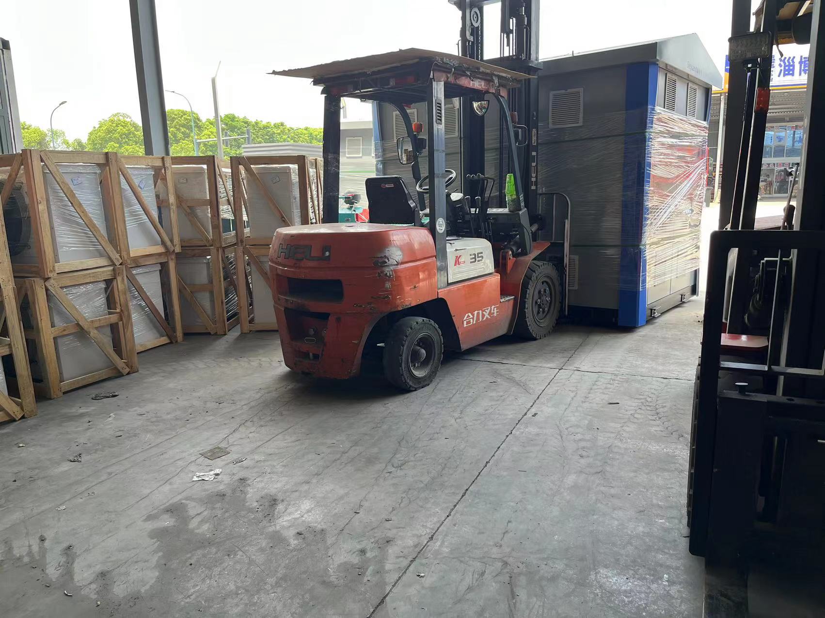 邯鄲至東莞普貨物流 整車零擔(dān) 公路貨運(yùn)全國電話       邯鄲到東莞汽車運(yùn)輸