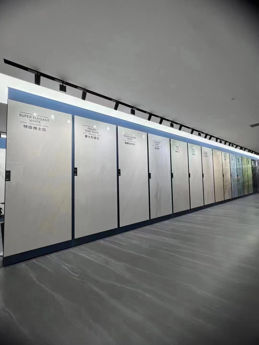 佛山岩板餐桌定制近期行情