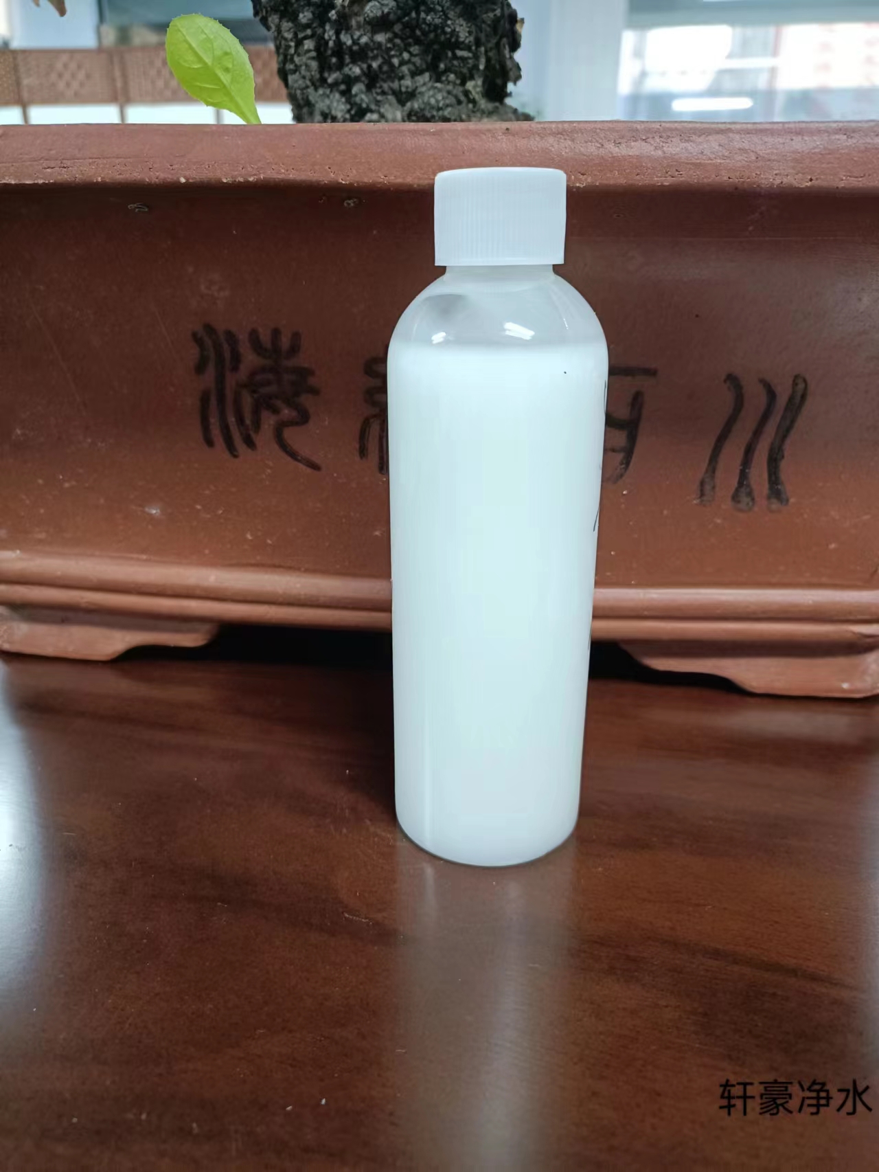 消泡現(xiàn)貨廠家，消泡劑生產(chǎn)哪家好，消泡劑報價（河南軒豪凈水材料有限公司）