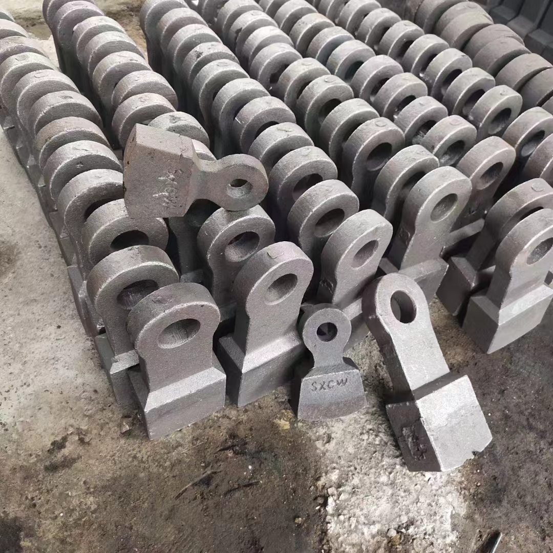 昆明供應(yīng)大型礦山砂石破碎機耐磨錘頭抗沖擊支持定制