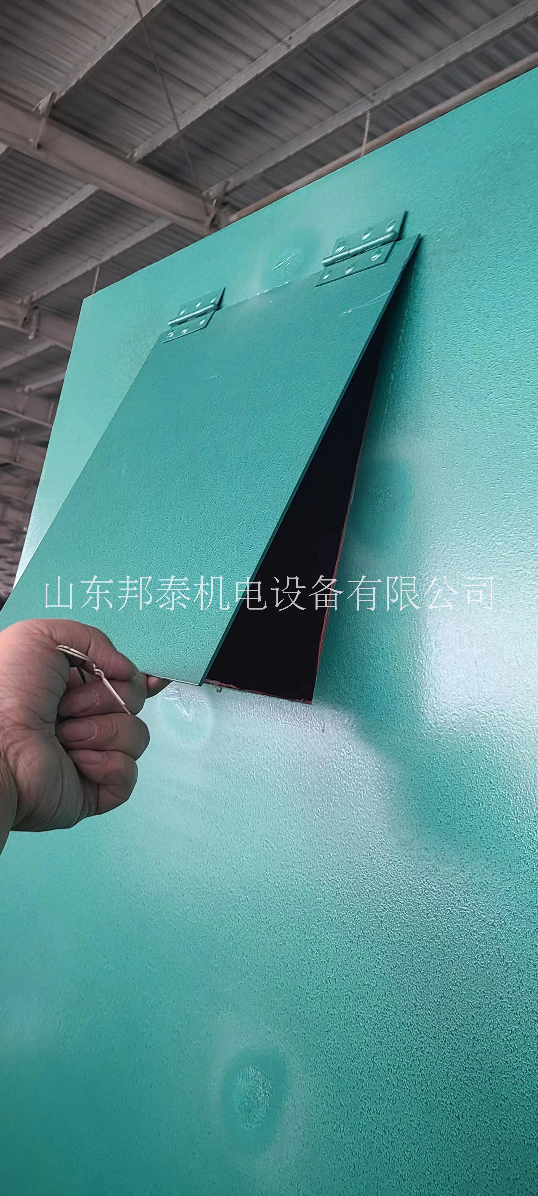 露天礦山避炮棚標(biāo)準(zhǔn)尺寸 6-10mm鋼板爆 破防護(hù)棚 放炮掩體