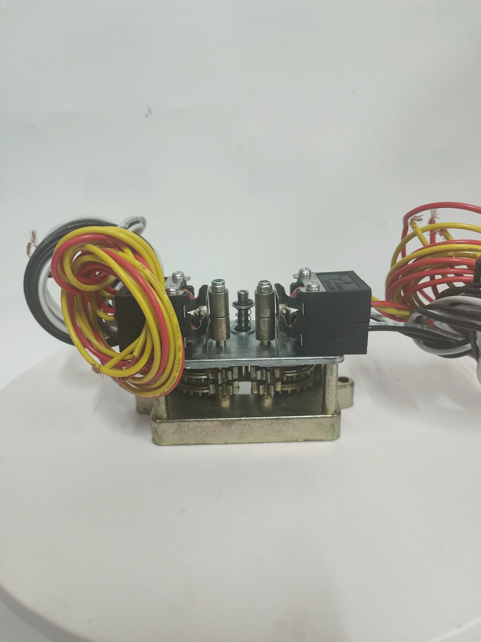 三排雙數(shù)行程計數(shù)器 DZW型閥門電動裝置 DZW電動執(zhí)行機構