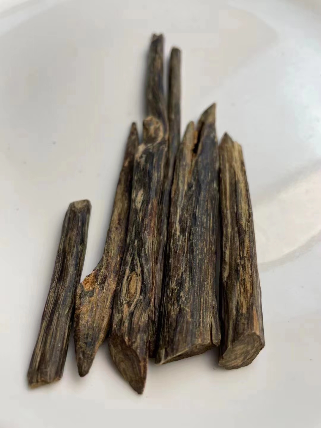 茂名棋楠沉香原材料木牌價(jià)格 深圳棋楠沉香原材料木牌供應(yīng)