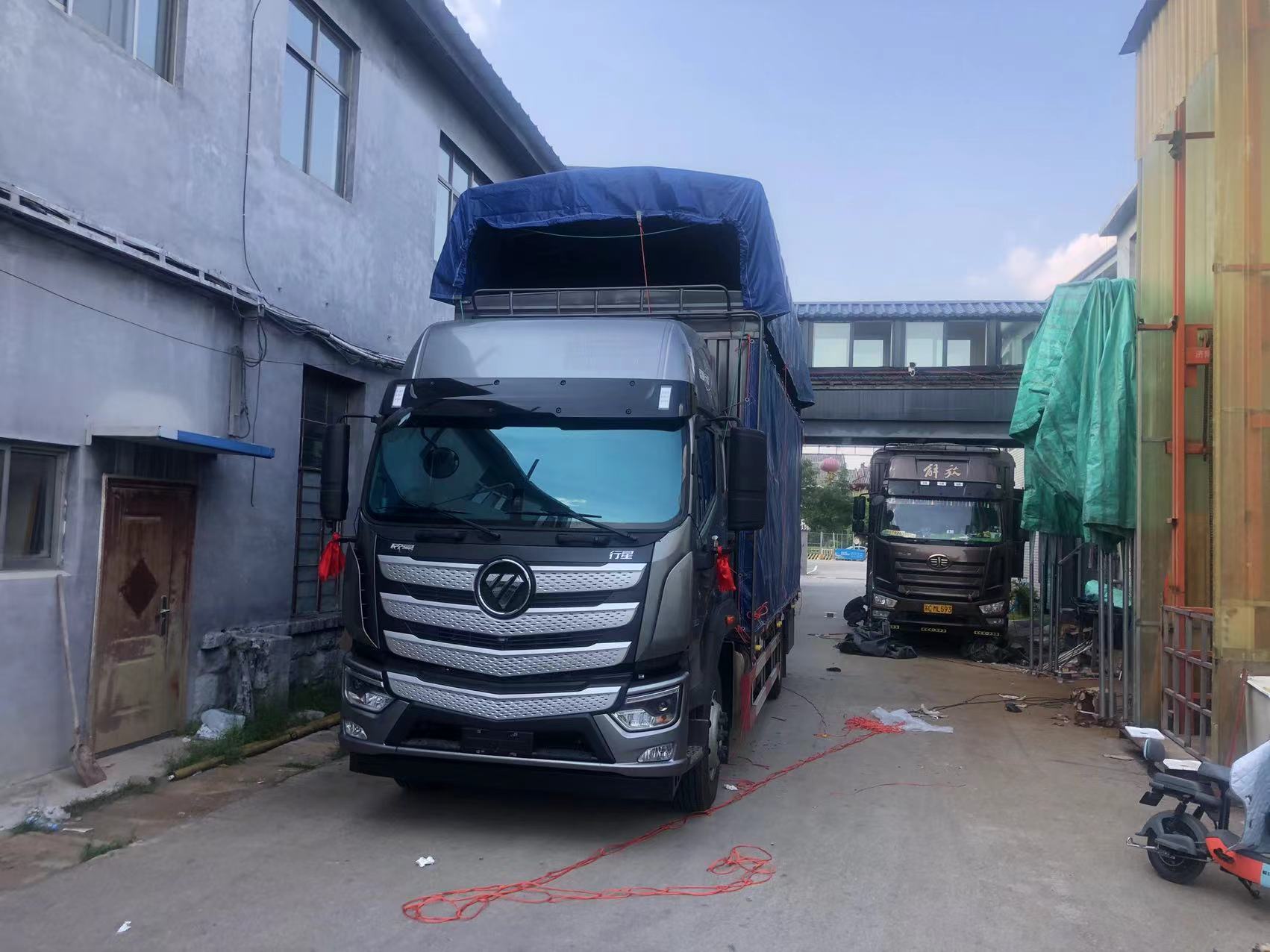 山東自動篷布  貨車自動蓬布批發(fā)價格 廠家直 供自動篷布