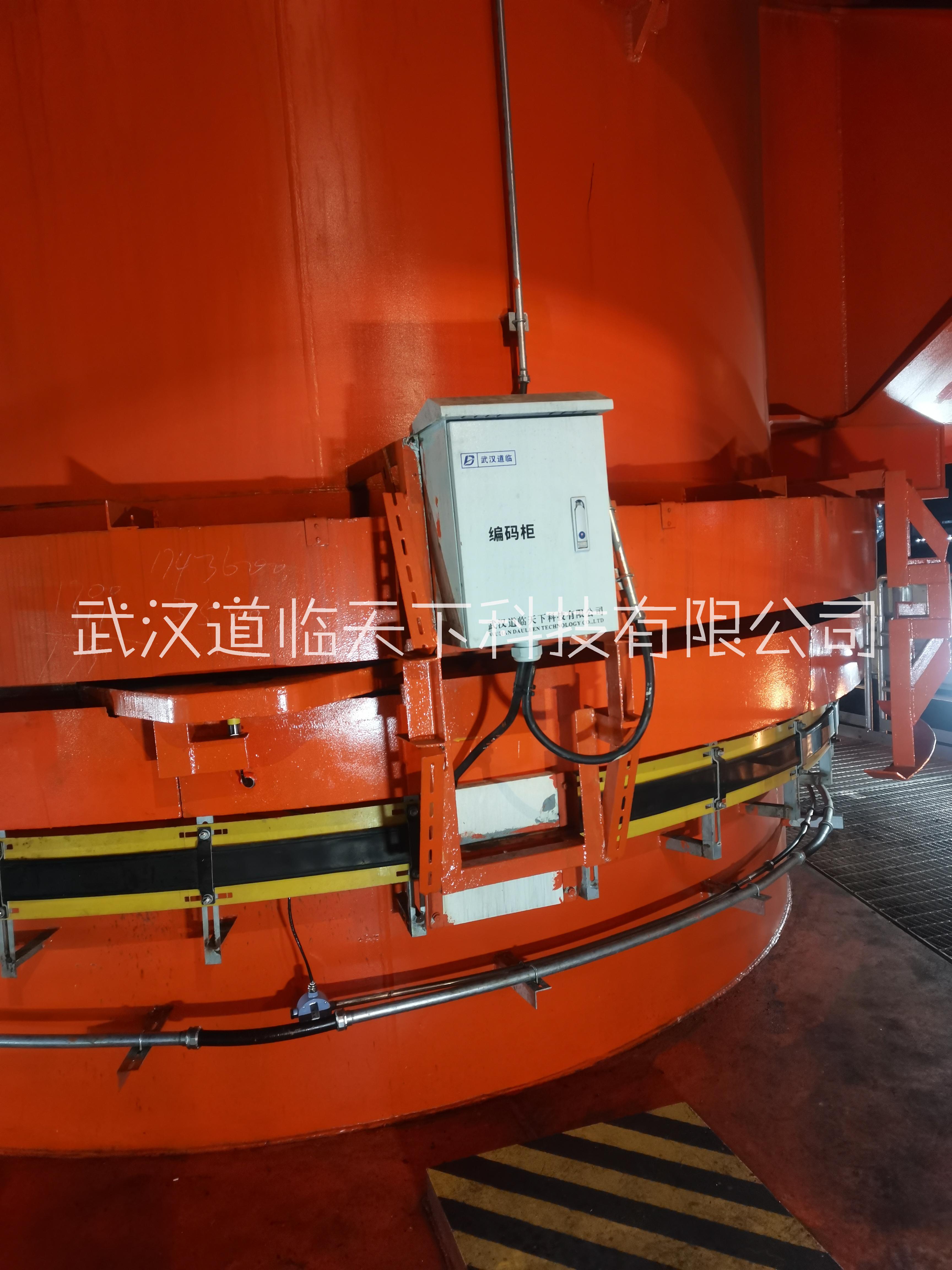碼頭卸船機 格雷母線是怎么工作的？ 武漢道臨 港口卸船機回轉(zhuǎn)角度定位測量 格雷母線